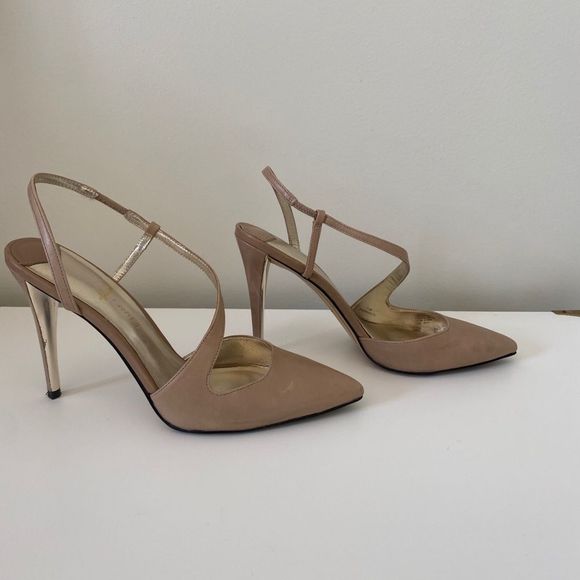 JOAN & DAVID “Annabeth” Nude Strappy Pump - Picture 15 of 16